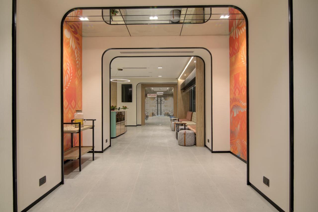 7 Apple Hotel Pratap Nagar, Jaipur Eksteriør bilde